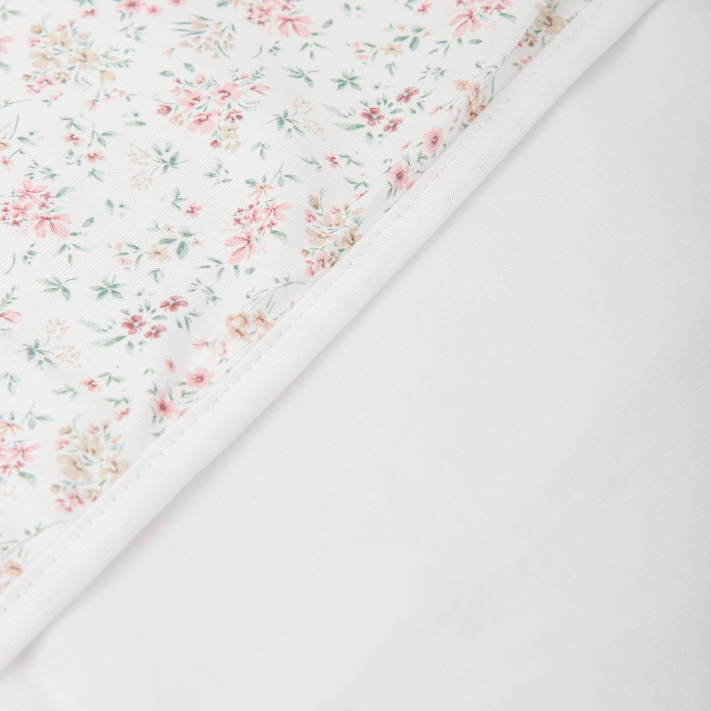 Babidu Blanket in Pink Floral Design SS26