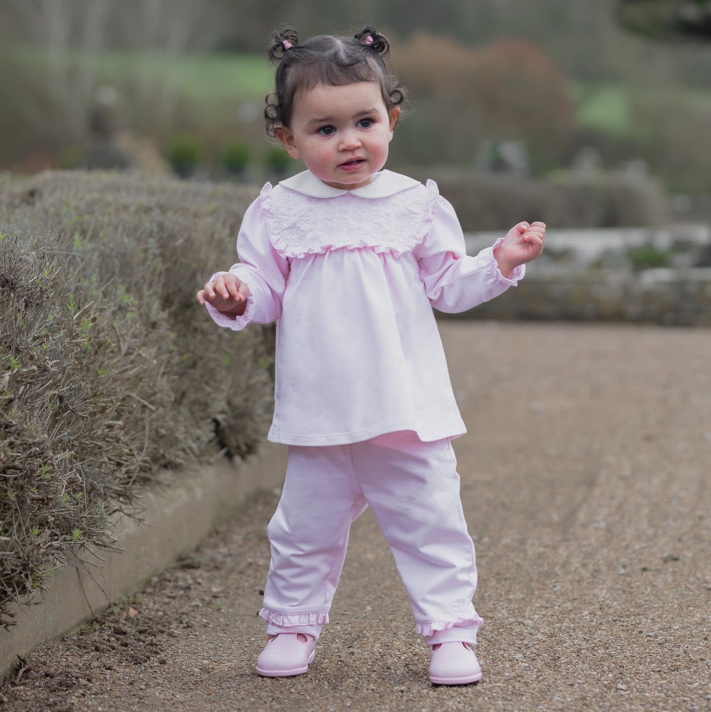 Emile et Rose Macey Feet Out 2 piece